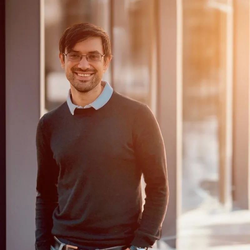 Dr Stefan Blackwood